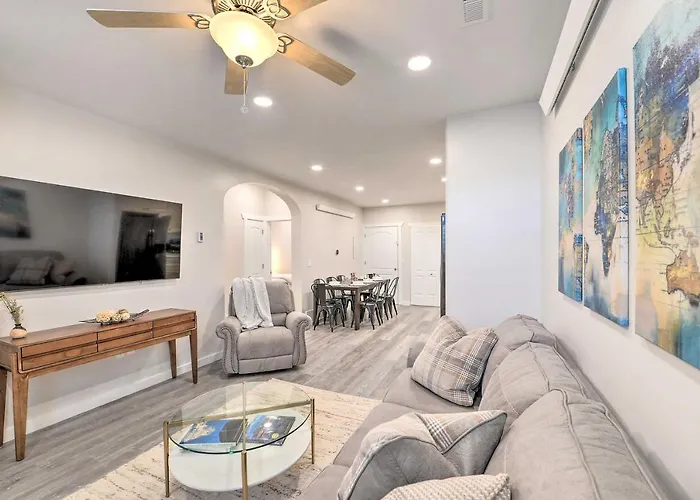 Cozy Home: Mtn Views, A/c, In Heart Of Star Valley