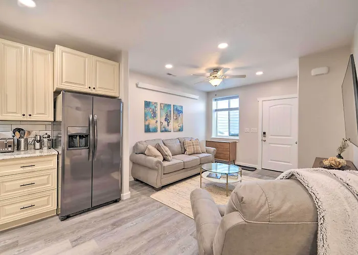 Cozy Home: Mtn Views, A/c, In Heart Of Star Valley